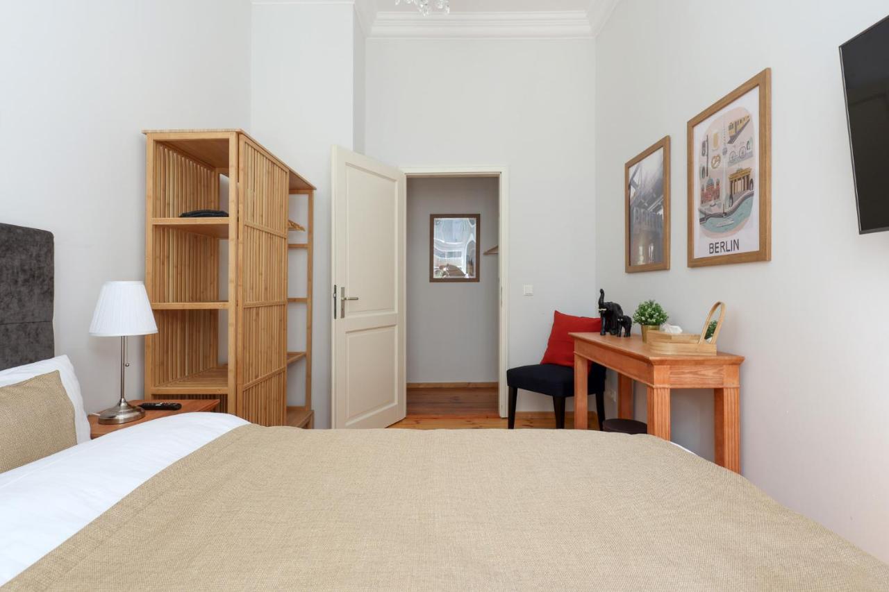 Appartement 4 Personen Altbau Nahe Kurfuerstendamm - Othello